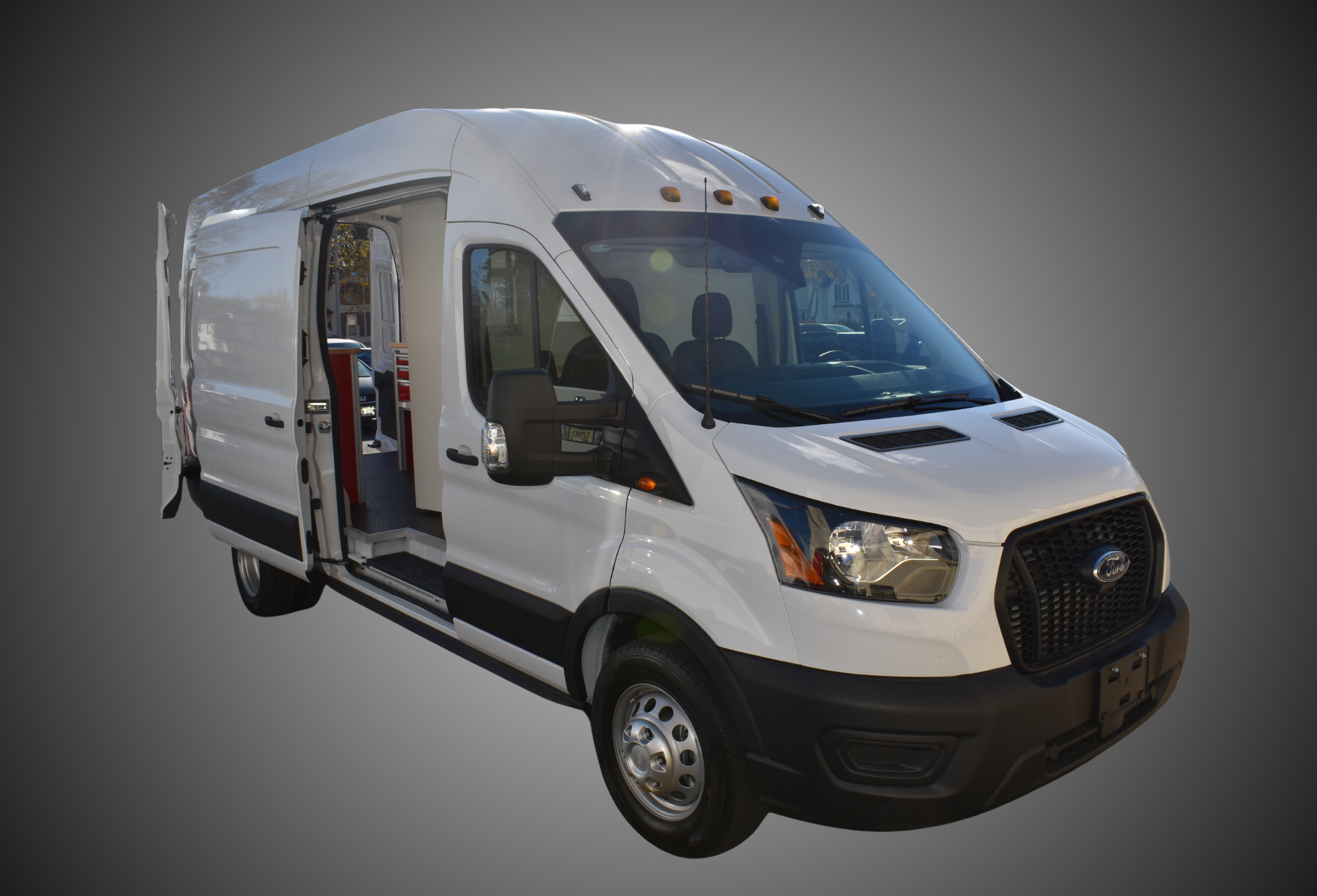 System Ready Trucks / SRT - Ford Transit van