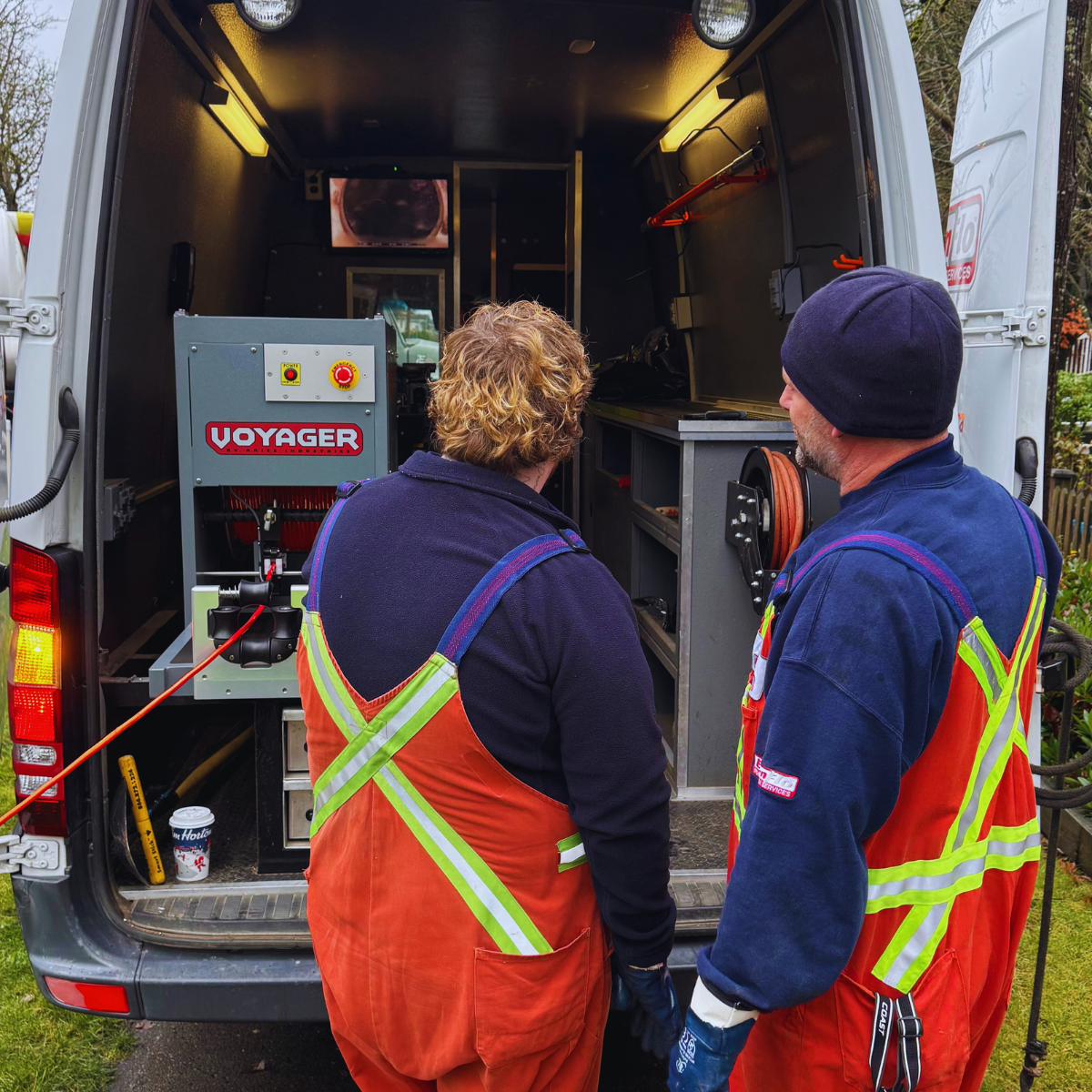 Mobile Voyager HD mainline inspection equipment deployed in urban street